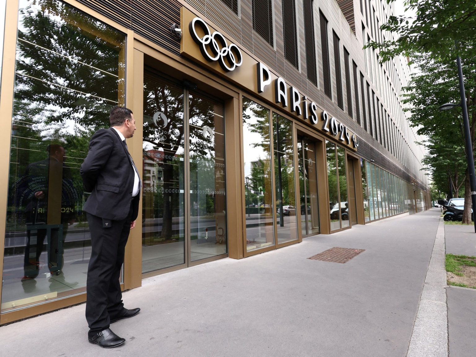 صحيفة فرنسية تكشف خطة سرية لتأمين الرياضيين الإسرائيليين بأولمبياد باريس 2024