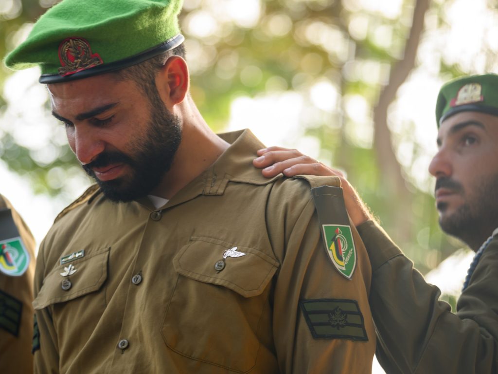 “هندسة الخوف”.. كيف تدفع المقاومة جنود الاحتلال إلى الانتحار؟