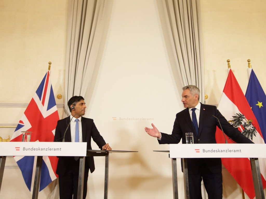 “خطة رواندا” البريطانية للاجئين تتحول إلى بديل ملهم للأوروبيين