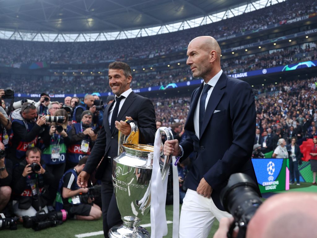 التوقعات تستبعد ريال مدريد.. من يتوج بلقب دوري أبطال أوروبا في نظامه الجديد؟