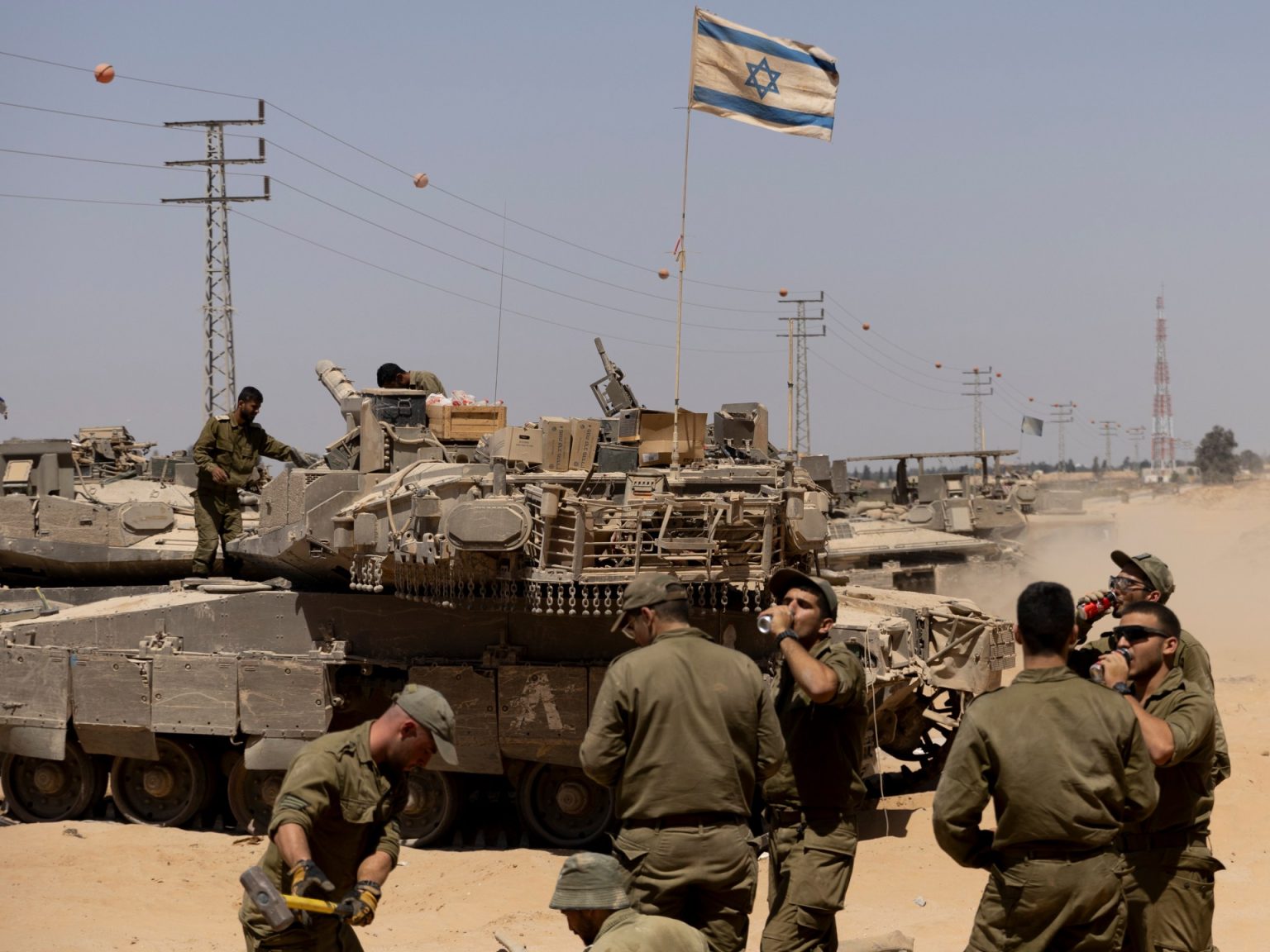 مع تصاعد العجز المالي.. إسرائيل تلجأ لرواتب موظفيها