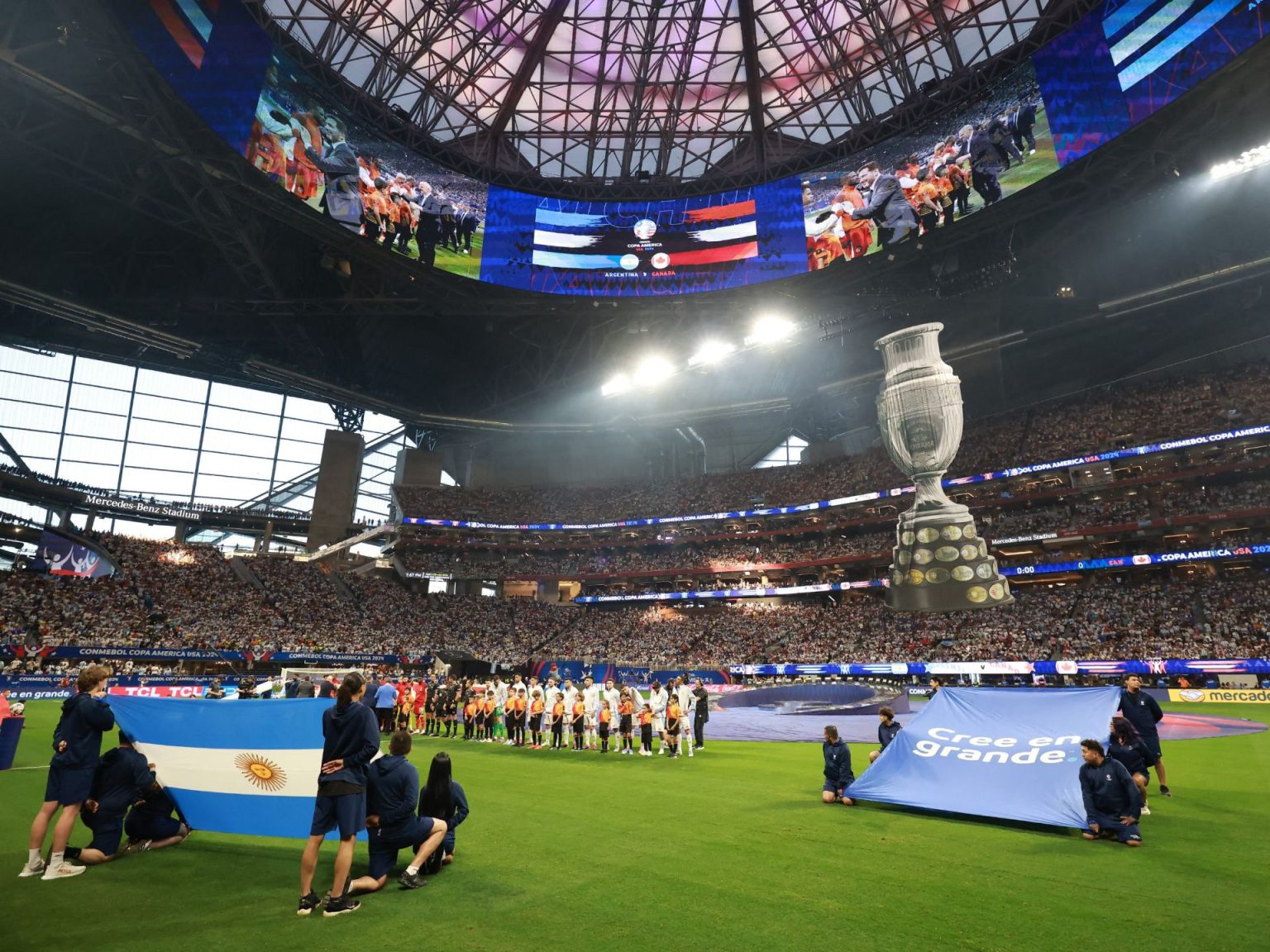 كان يخشى سيناريو السعودية بمونديال قطر.. سكالوني: لوسيل أفضل من ملعب افتتاح كوبا أميركا