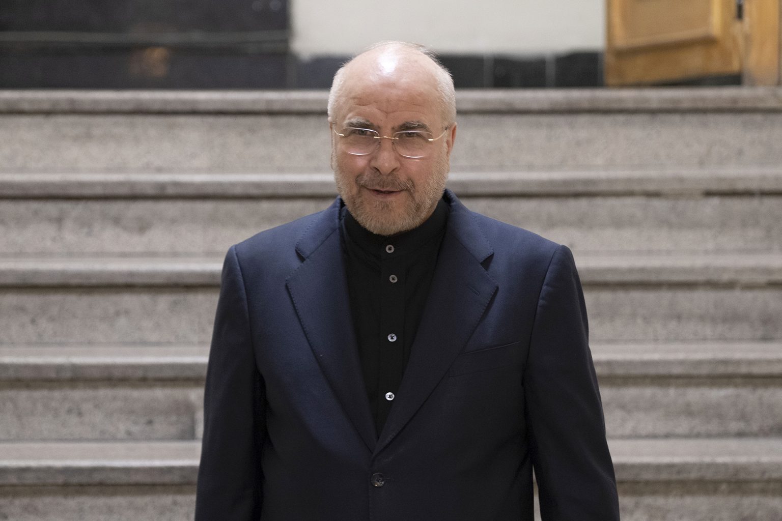 هل يُجمع المحافظون في إيران على مرشح رئاسي واحد؟