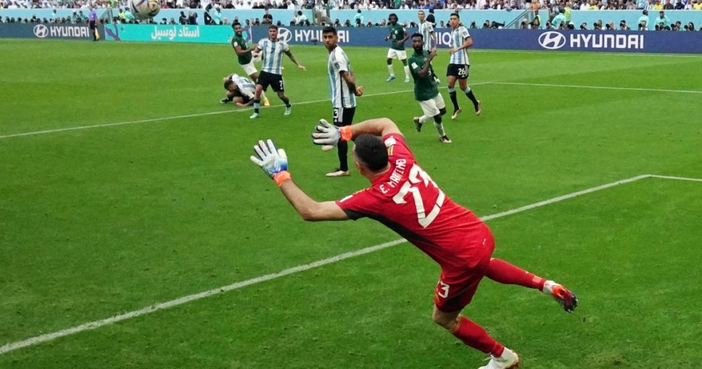 بدايات سيئة تحولت إلى قصص نجاح خالدة في تاريخ كرة القدم