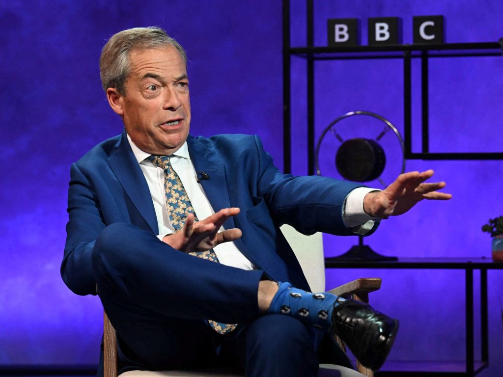 سياسي بريطاني يثير الغضب بعد اتهامه الغرب بالتسبب بحرب أوكرانيا