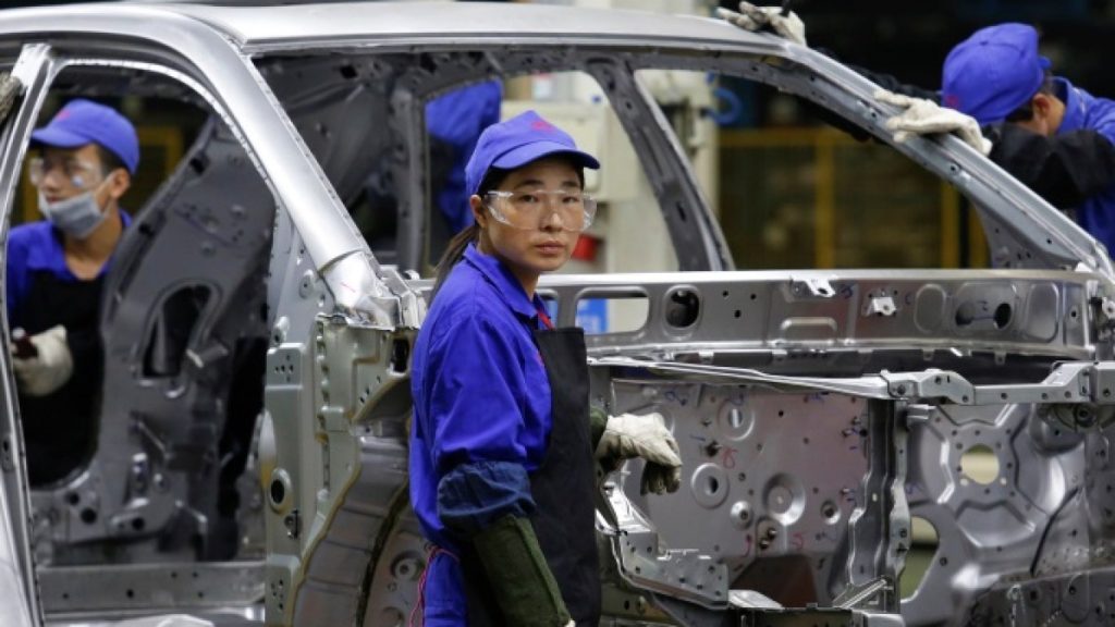 السيارات الكهربائية.. طوفان صيني تستعد أوروبا لمواجهته بالتعريفات الجمركية