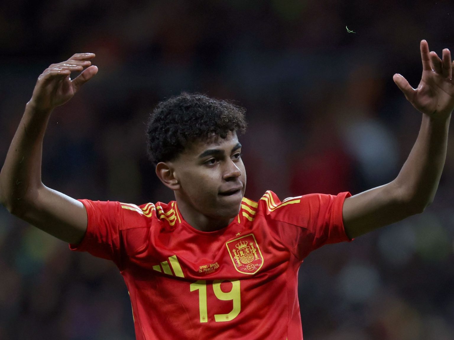 بالفيديو.. الأمين جمال يذاكر دروسه خلال مشاركته في يورو 2024