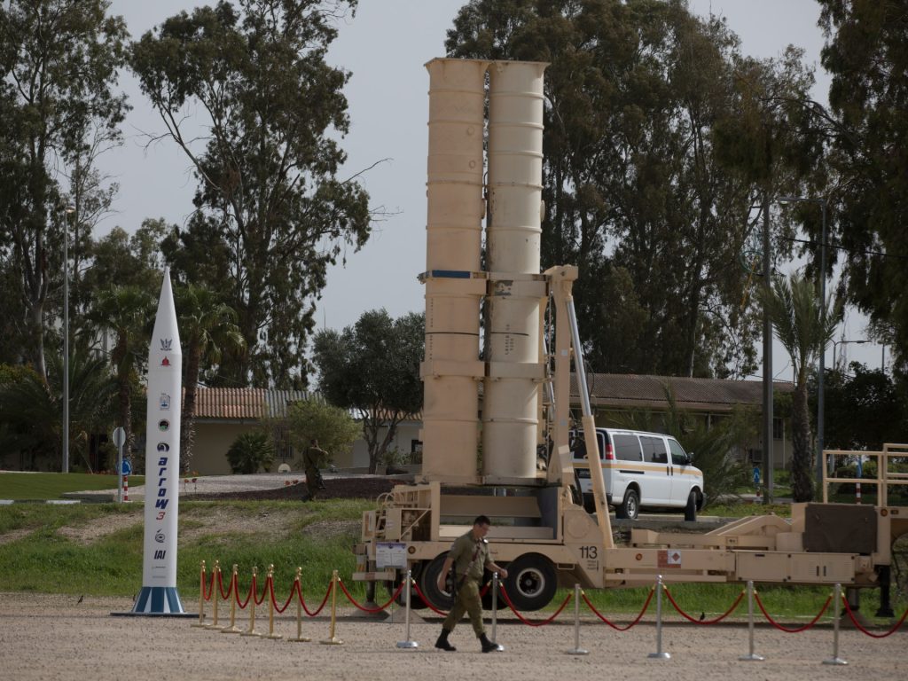 مبيعات الأسلحة الإسرائيلية تحقق مستوى قياسيا عام 2023