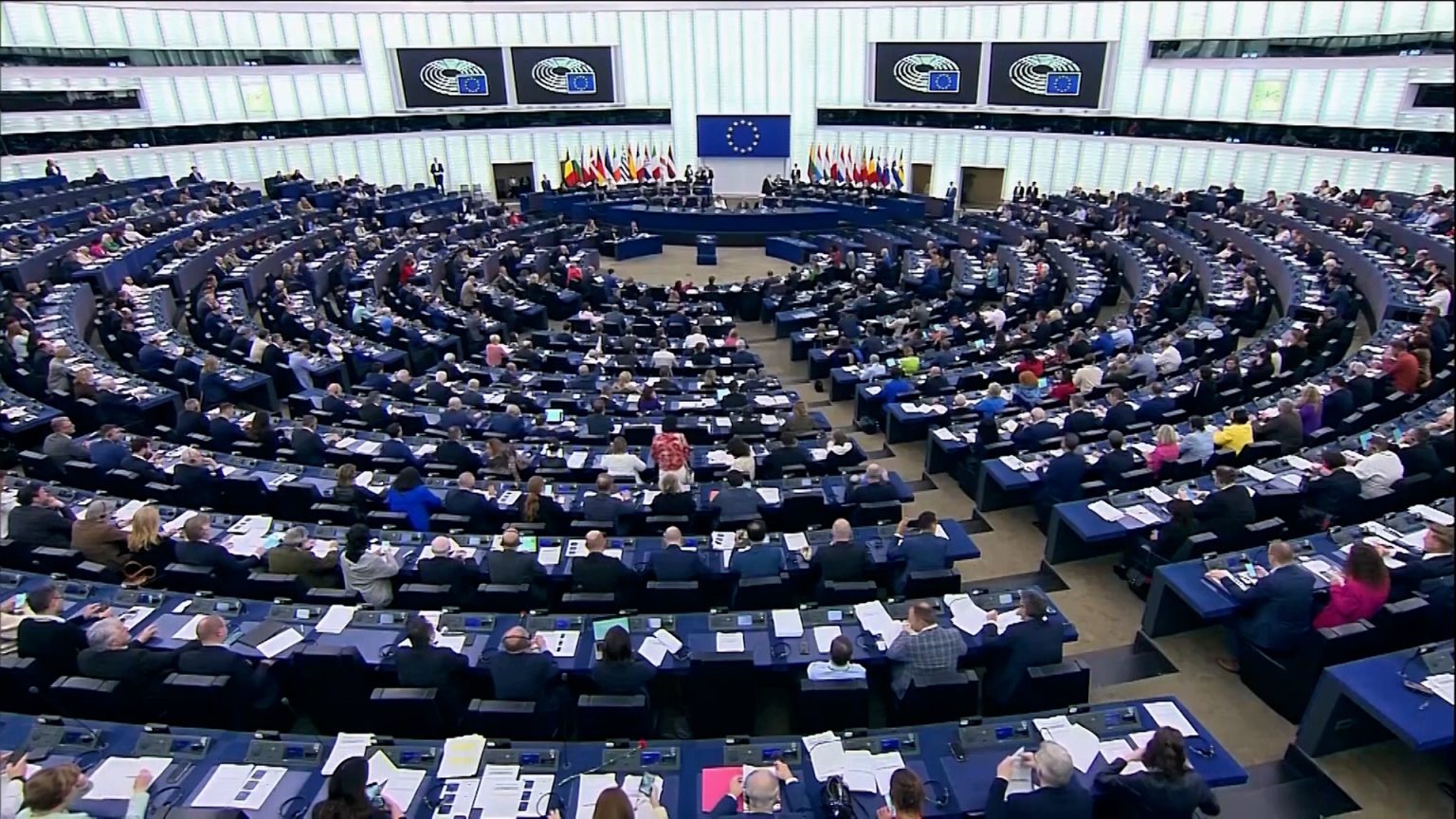 الإسلام وغزة والهجرة.. قضايا شغلت الكتل الفرنسية بانتخابات برلمان أوروبا