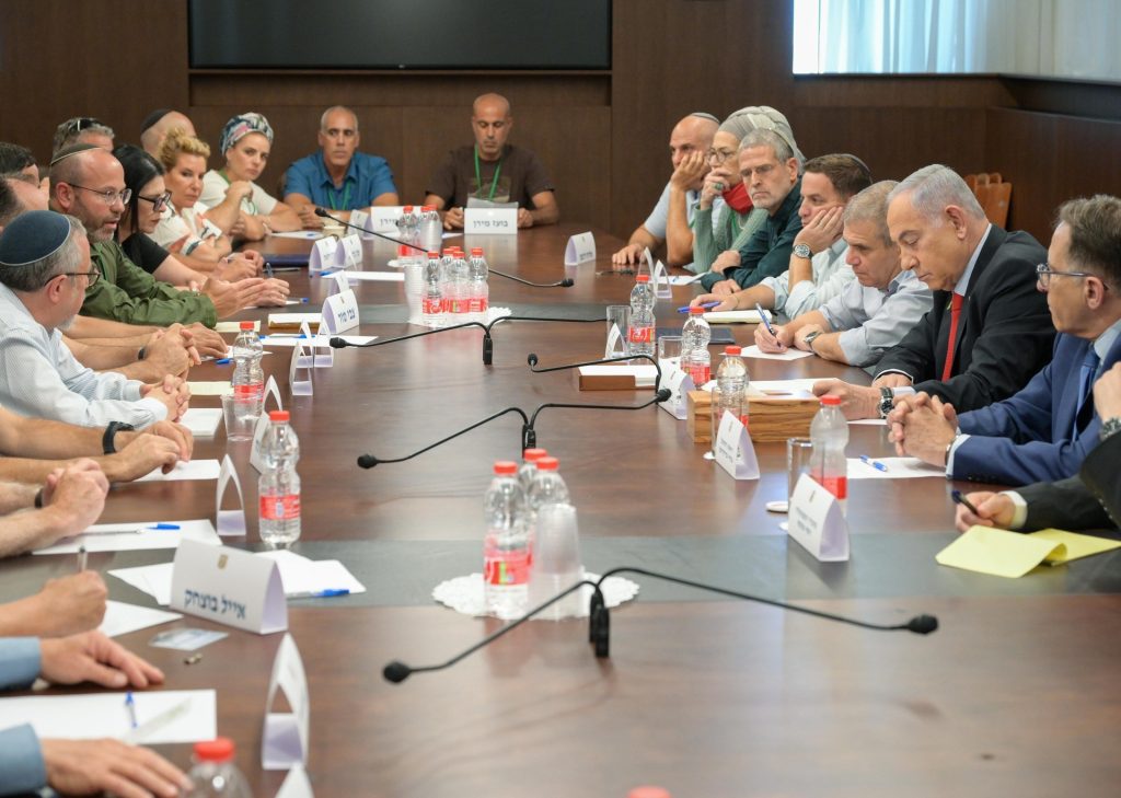 محللون: الحكومة الإسرائيلية غير جادة بتحقيق صفقة تبادل