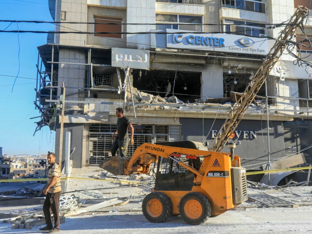 خبير أممي: الهجمات الإسرائيلية على “القرض الحسن” انتهاك للقانون الدولي