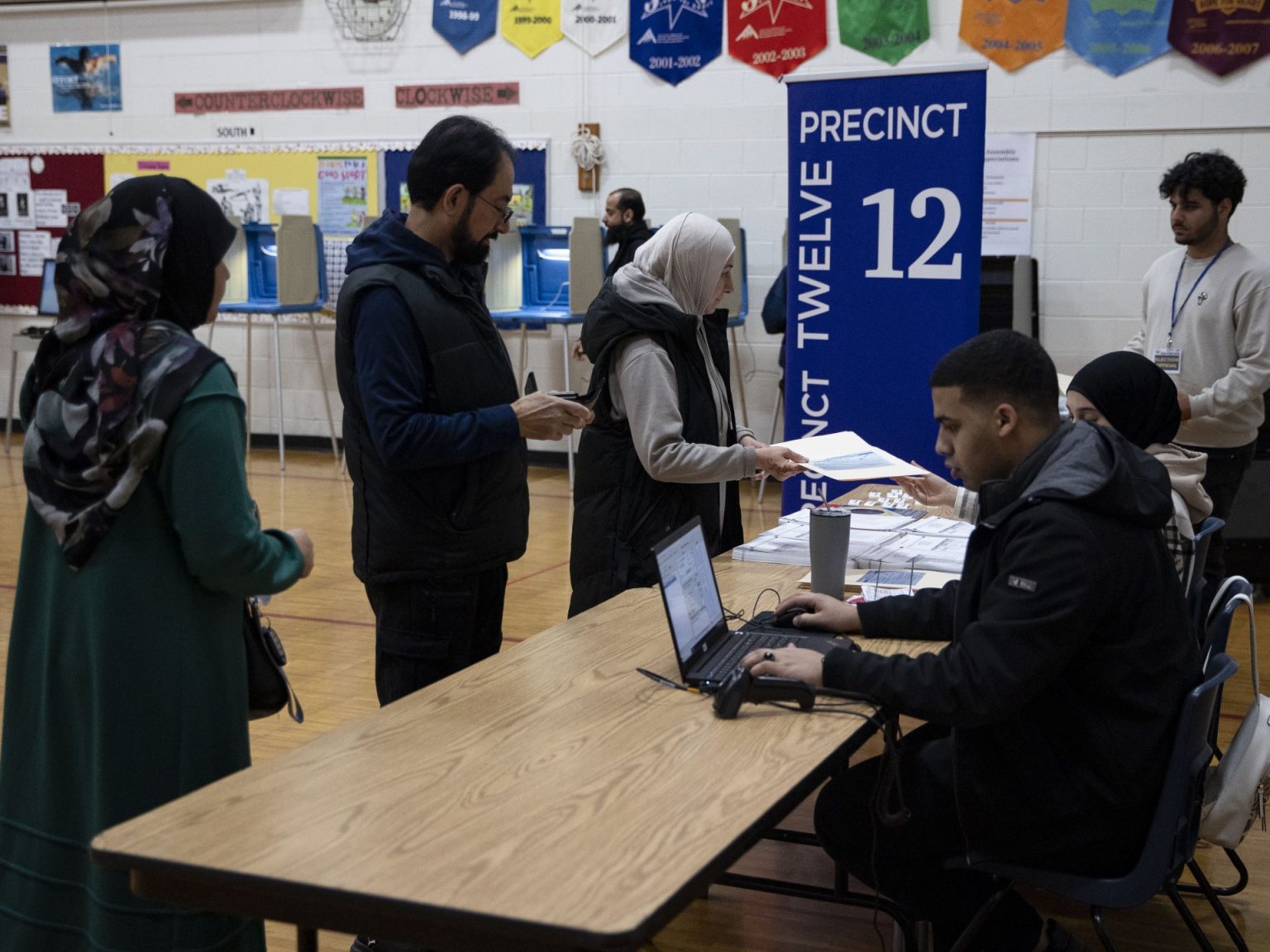 لمن يصوت عرب أميركا في انتخابات الرئاسة الأميركية؟