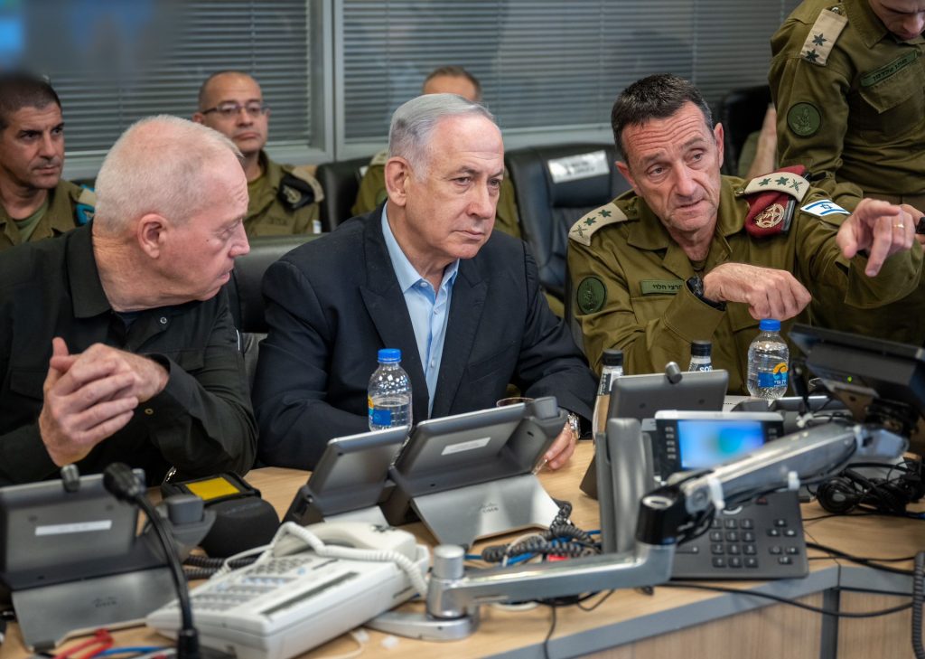 إعلام إسرائيلي: الجيش أعد خططا للرد على الهجوم الإيراني