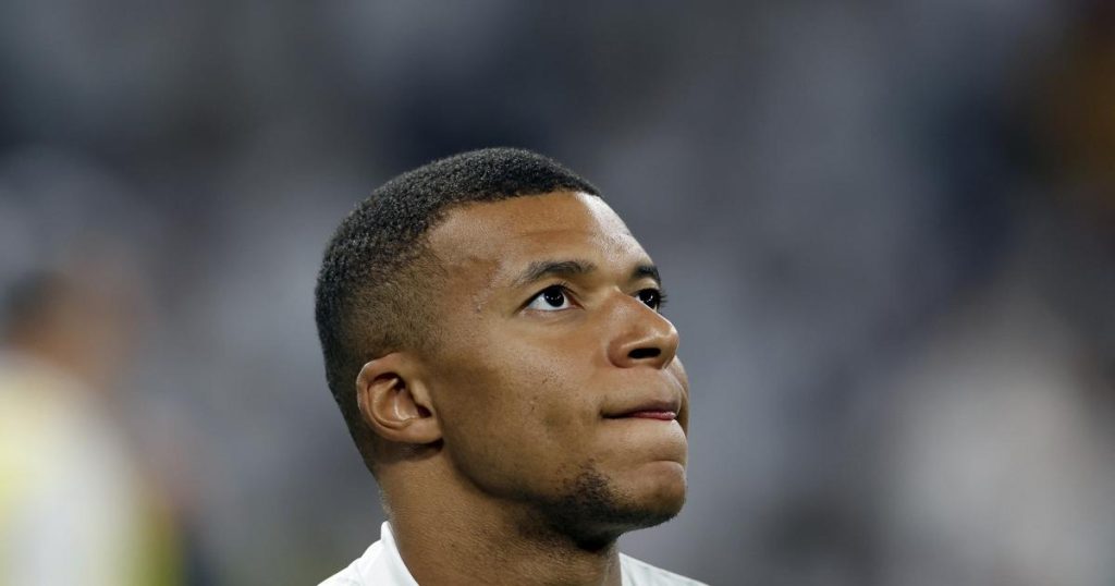 تحقيق في السويد بشأن مزاعم “اغتصاب”.. كيف رد مبابي على تلميحات لضلوعه؟