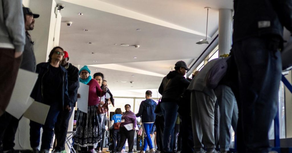 بعدما أثارت الجدل.. هل تغير جورجيا آلية التصويت في انتخابات الرئاسة؟