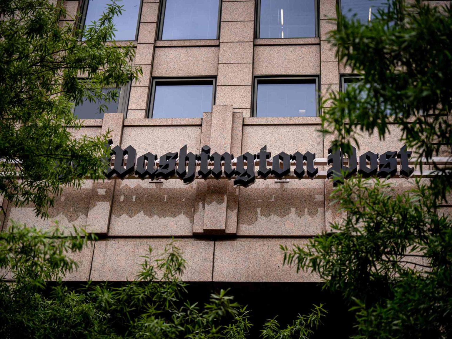 “واشنطن بوست” تقرر البقاء على الحياد في الانتخابات الأميركية