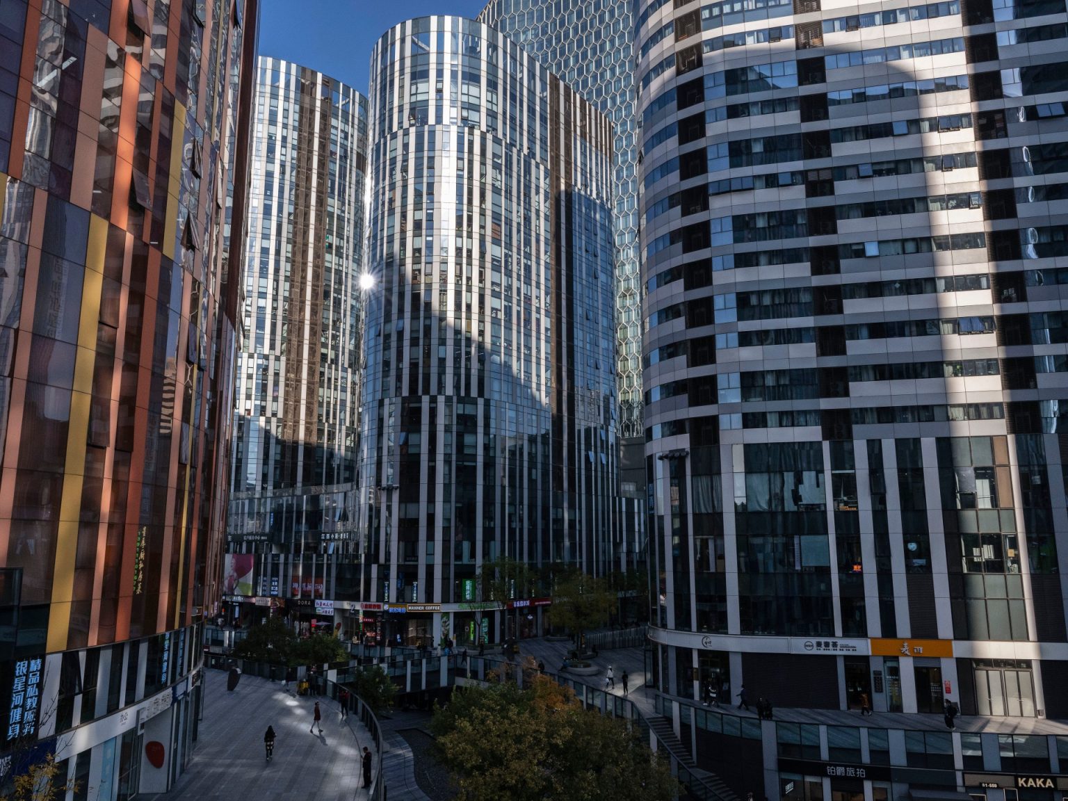 انخفاض عدد أصحاب المليارات الصينيين 36%