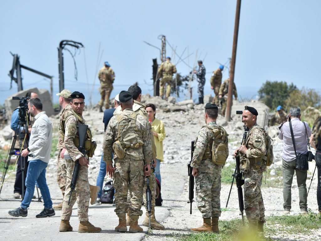 تقرير مسرب يؤكد اعتداء الجيش الإسرائيلي عشرات المرات على قوات يونيفيل