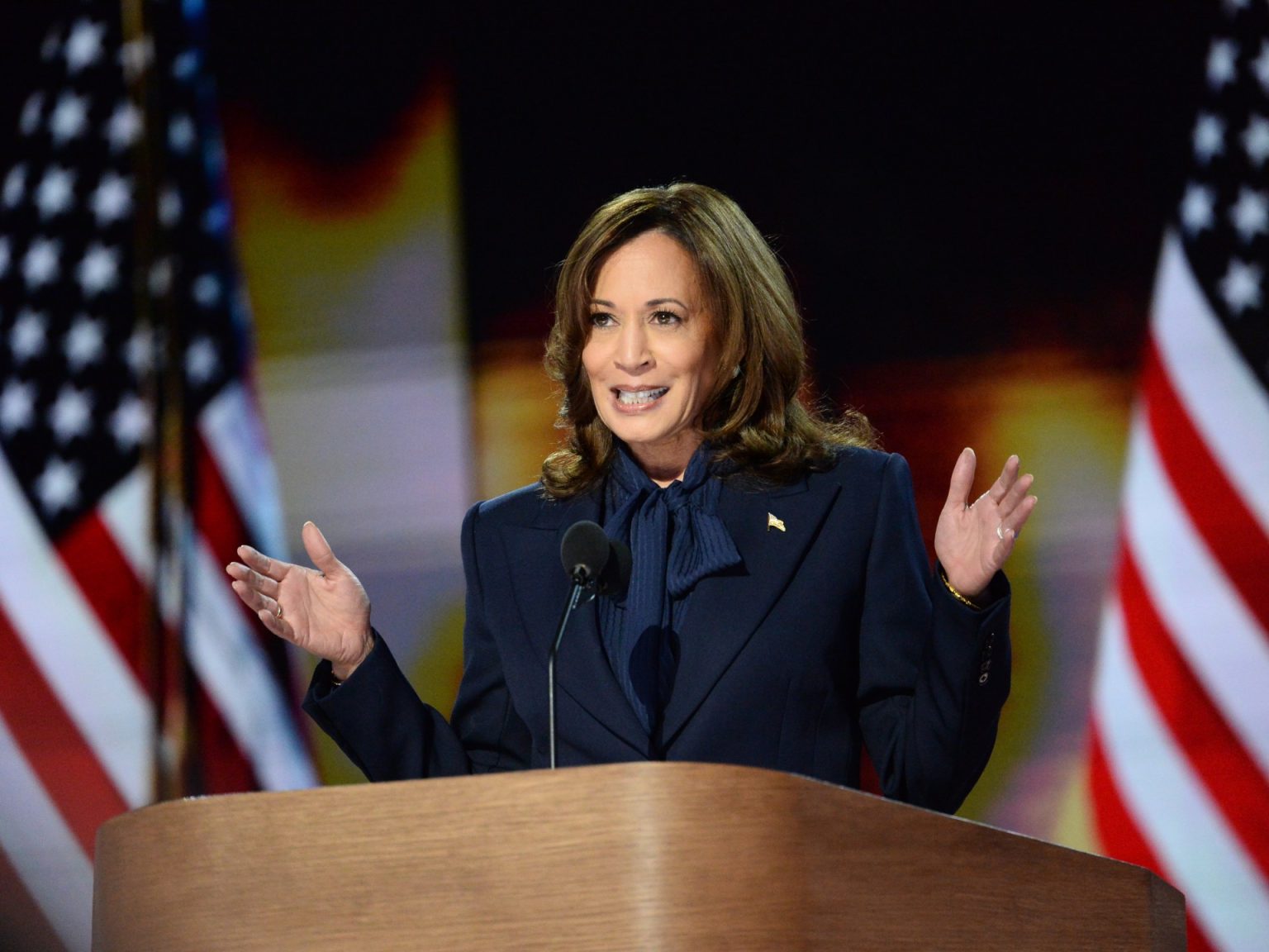 حملة هاريس تكثف جهودها لحشد المسلمين للتصويت لها