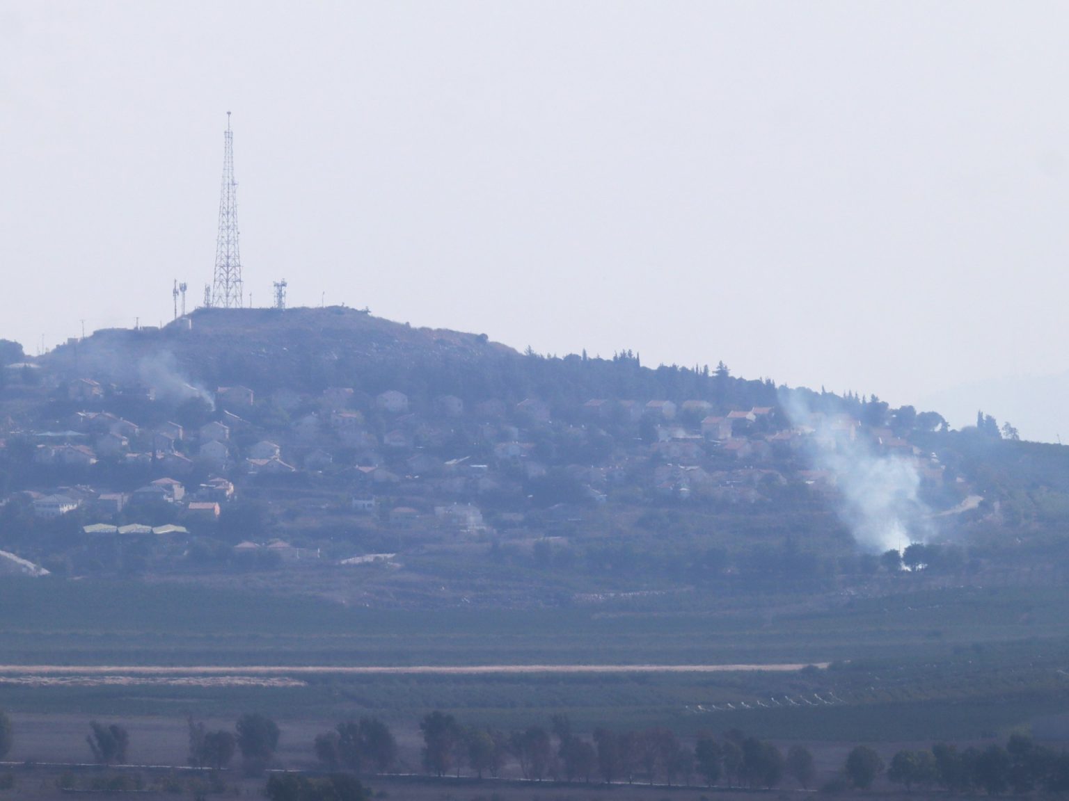 الاحتلال يرصد إطلاق 50 صاروخا الليلة من لبنان وإصابة إسرائيليَّين