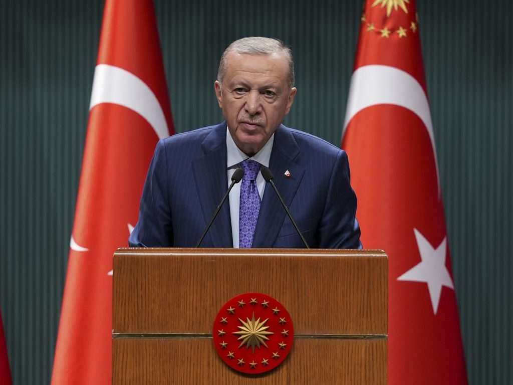 أردوغان: صناعتنا الدفاعية فخر تركيا في العالم