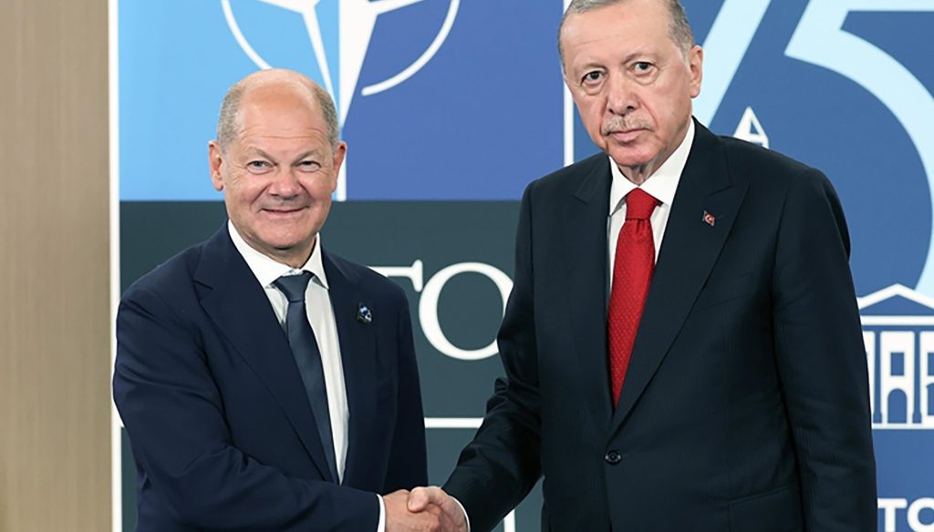 ما دلالات توريد ألمانيا أسلحة ثقيلة إلى تركيا بعد عرقلة طويلة؟