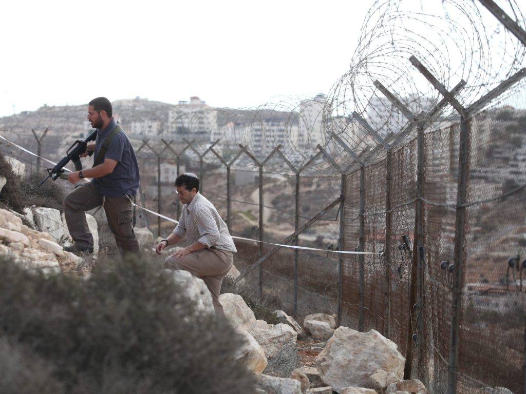 مجلة إسرائيلية: أول حرب فصل عنصري تخوضها إسرائيل