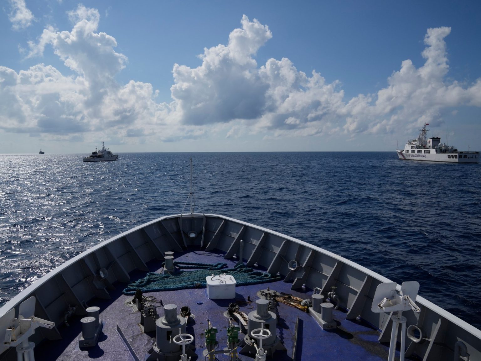 حرب الأسماك تشعل صراع المياه الرمادية بين الصين وأميركا