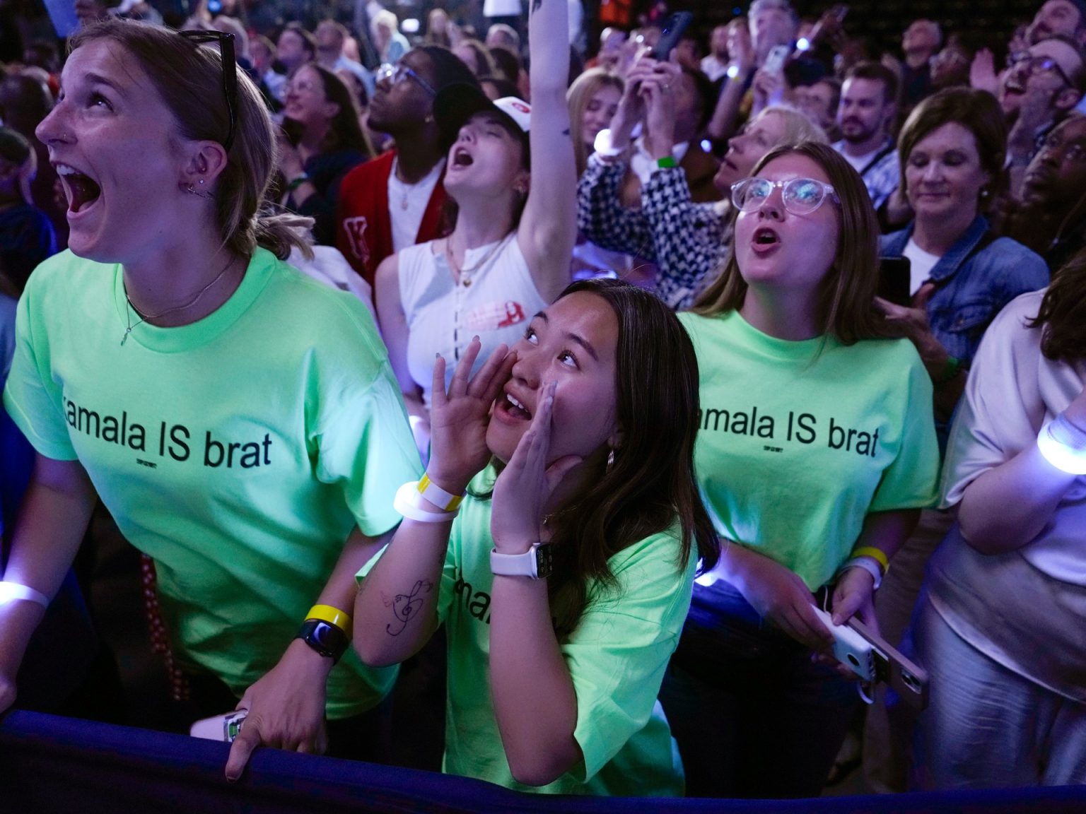 “جيل زد”.. لماذا يراهن الناخبون الشباب على هاريس؟