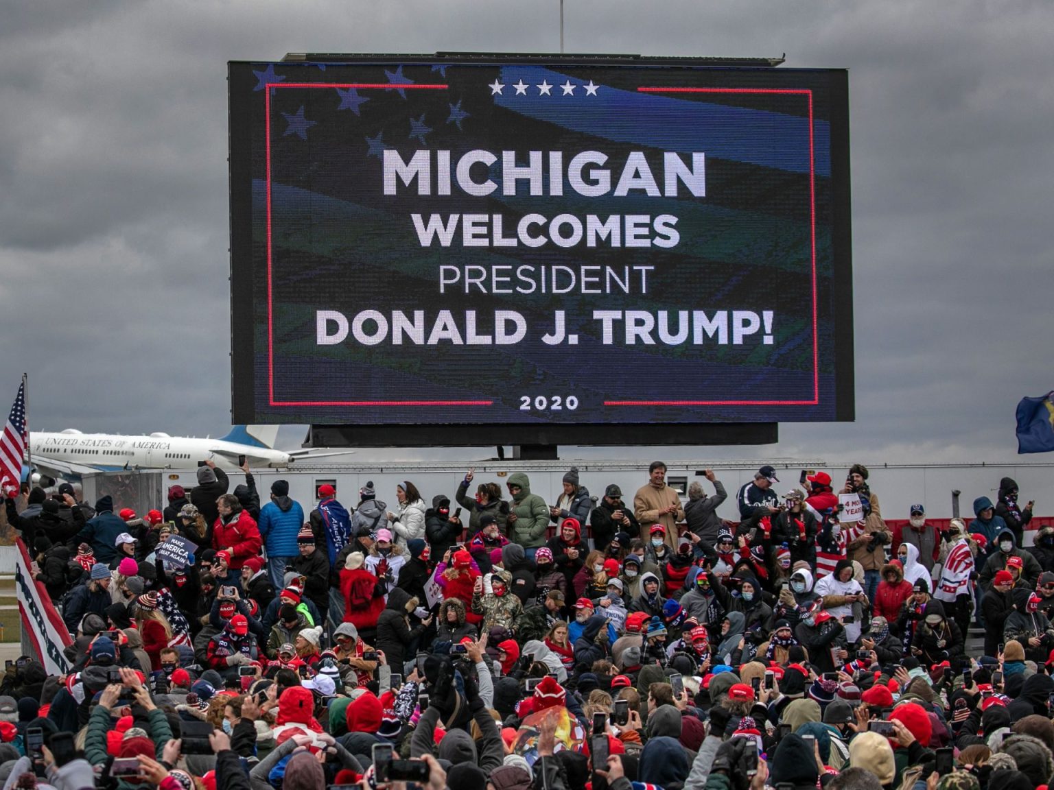 تنافس محموم بين ترامب وهاريس لخطب ود العرب والمسلمين