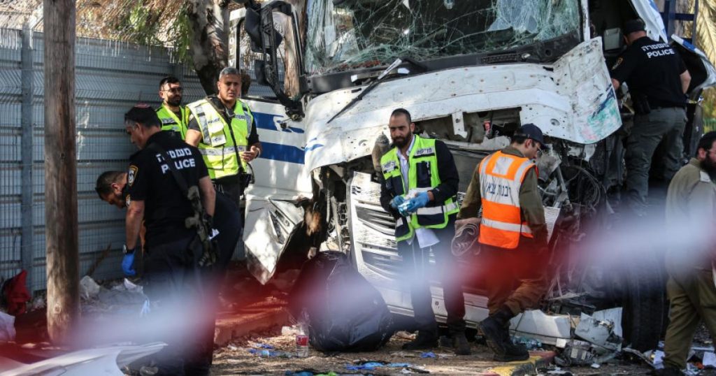 عملية الدهس في غليلوت شمالي تل أبيب.. قراءة في الدلالات والتبعات