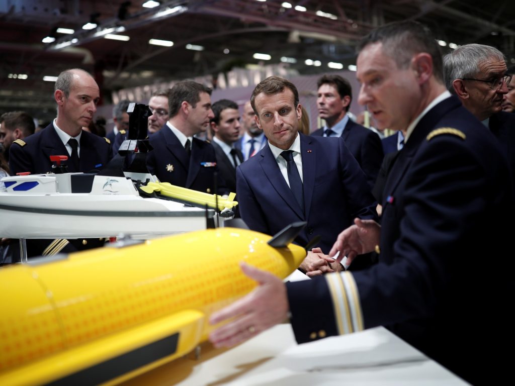 فرنسا تمنع مشاركة الشركات الإسرائيلية بمعرض يورونيفال للأسلحة البحرية