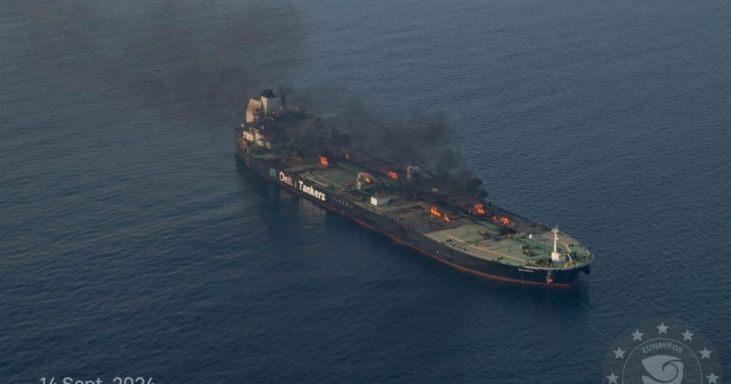 وول ستريت جورنال: روسيا ساعدت الحوثيين على مهاجمة سفن تجارية