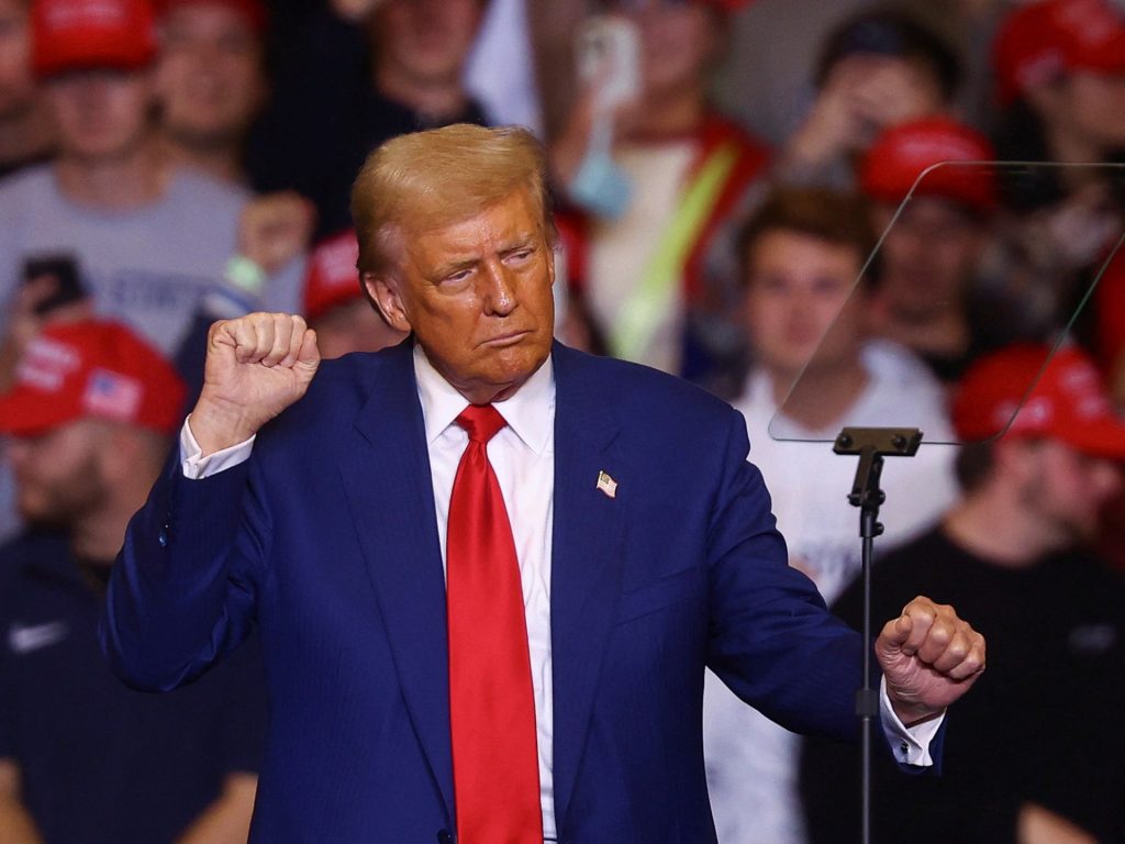 قبل أيام من الانتخابات.. خطابات ترامب تزداد عشوائية