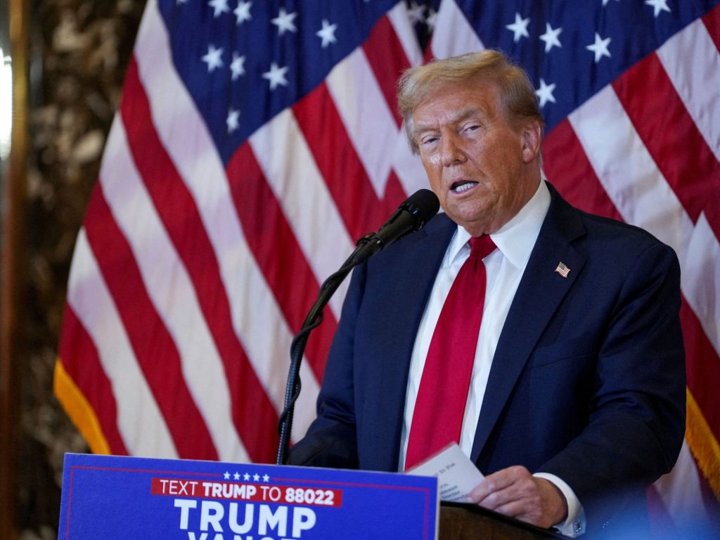 تايم: تحذيرات من إطلاع ترامب على صلاحيات رئاسية سرية