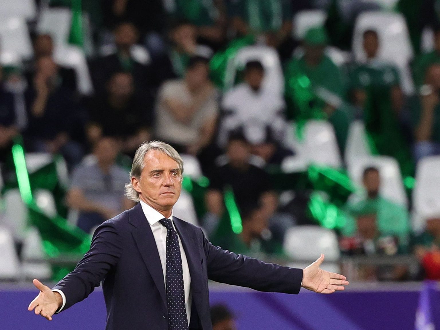 الاتحاد السعودي ينفصل عن المدرب مانشيني بالتراضي