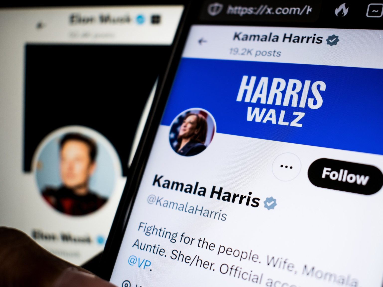 “أزمة السذاجة الأميركية”.. كيف أغرق التزييف سباق الانتخابات؟