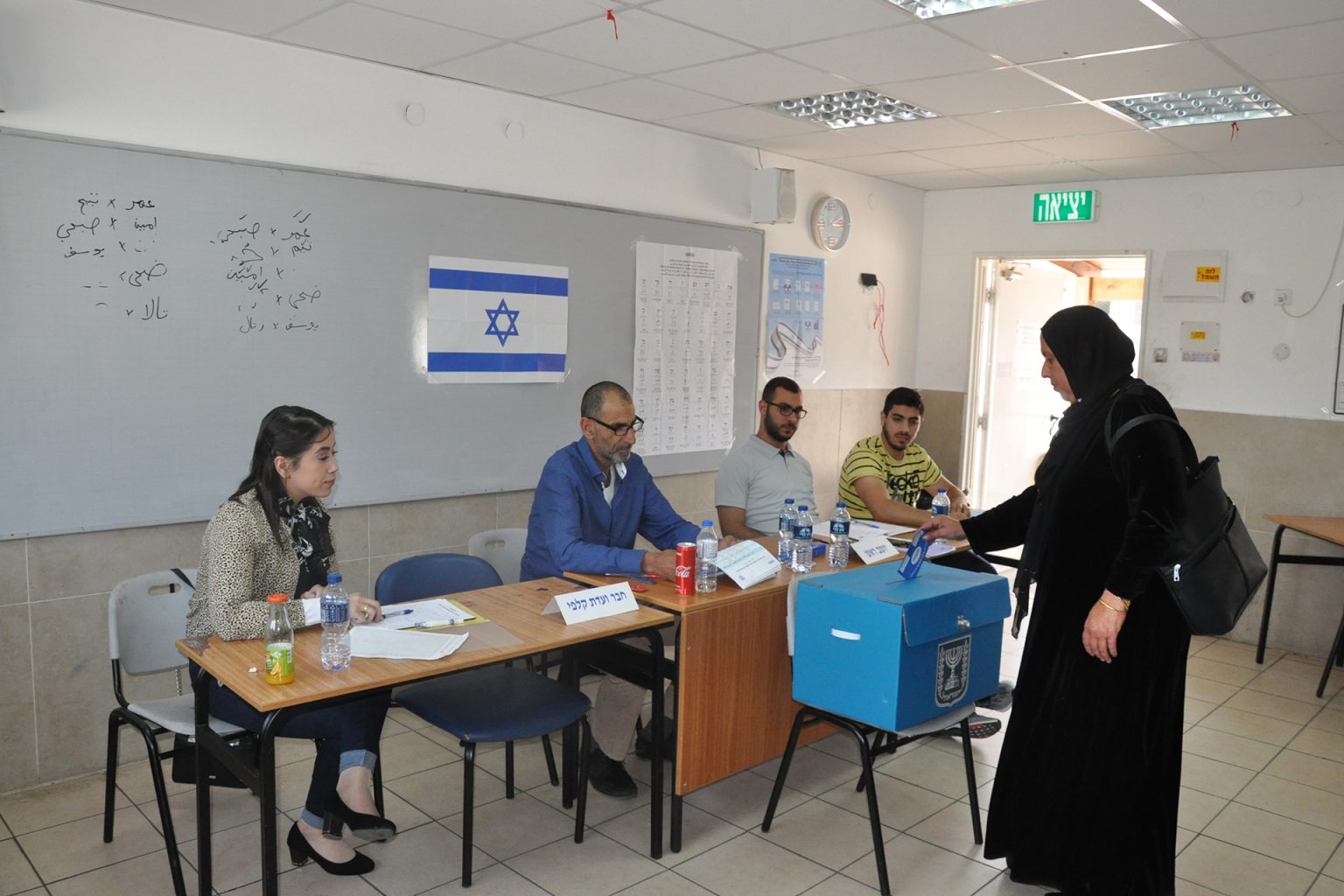 قانون إسرائيلي لحظر ترشح وتصويت فلسطينيي 48 بذريعة “الإرهاب”