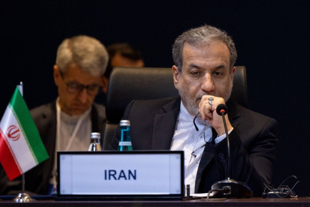 إيران تتهم ألمانيا «بتجاهل» حقيقة أن شارمهد كان «إرهابياً»