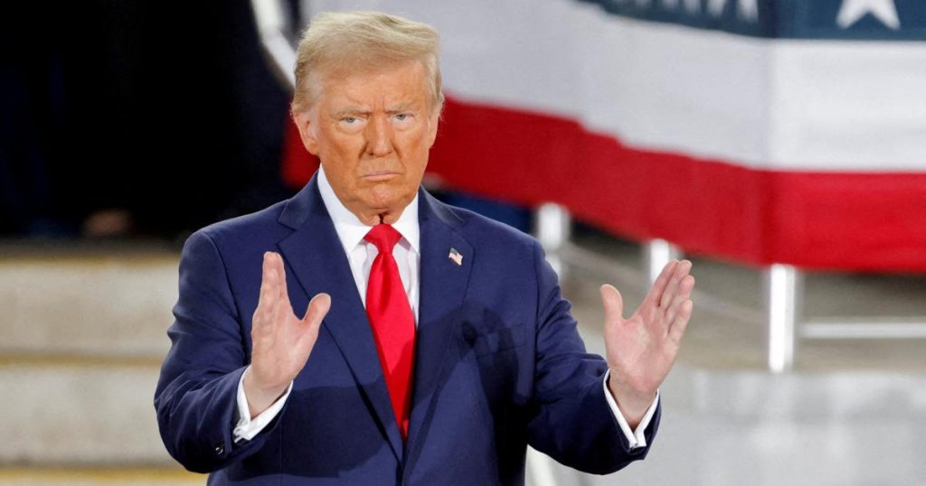 قالت إنه يدعى “شاكري”.. واشنطن تتهم إيرانيًا بالتخطيط لقتل ترمب