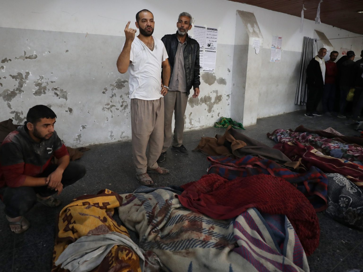 28 شهيدا من عائلة واحدة في مجزرة إسرائيلية بجباليا