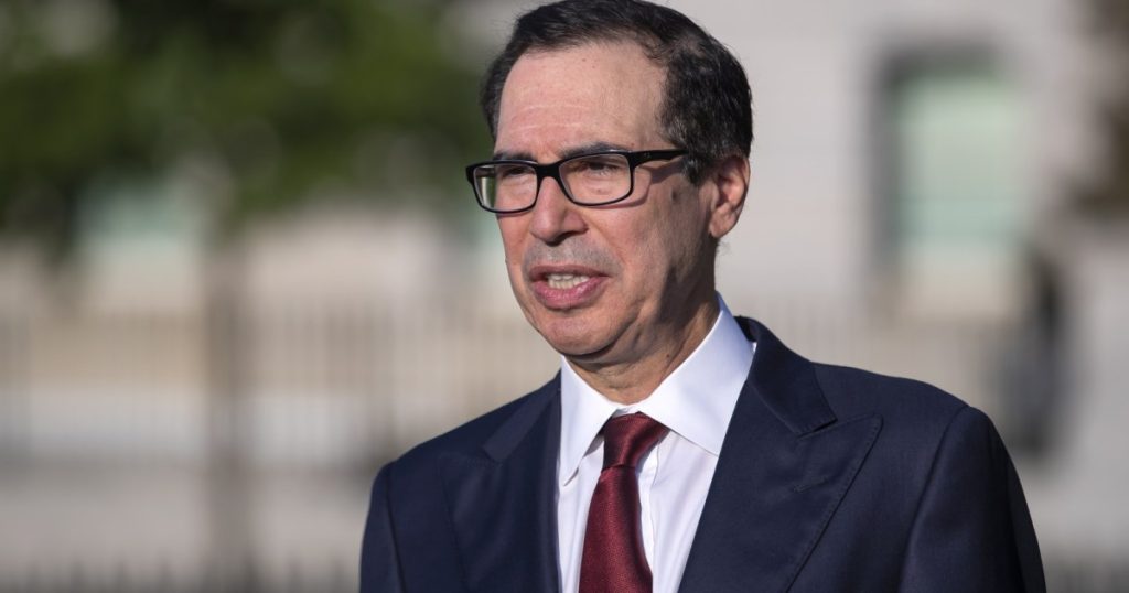 منوشين: مستعد لتقديم المشورة لإدارة ترامب