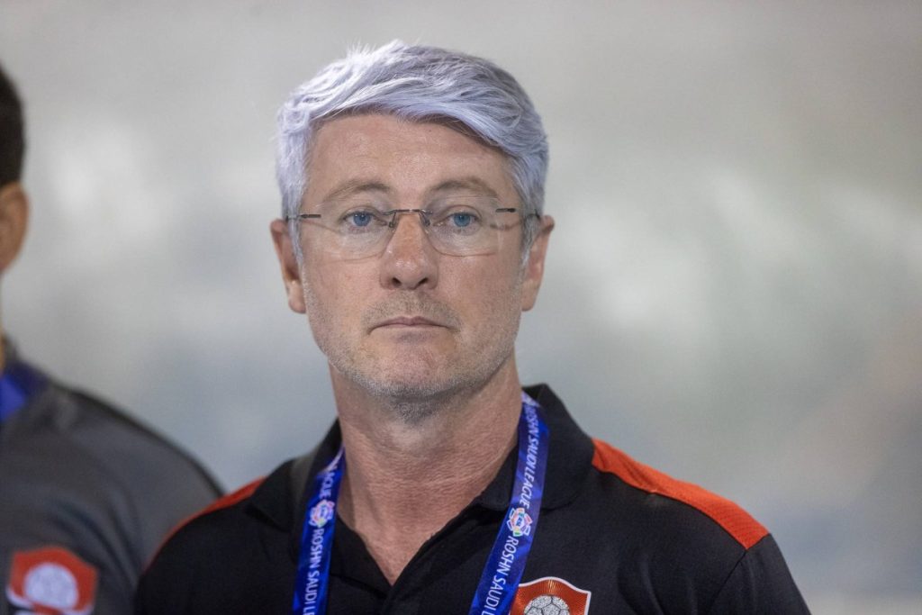 مدرب الرائد: قيمة فوزير الفنية لا يمكن تعويضها وغيابه مؤثر