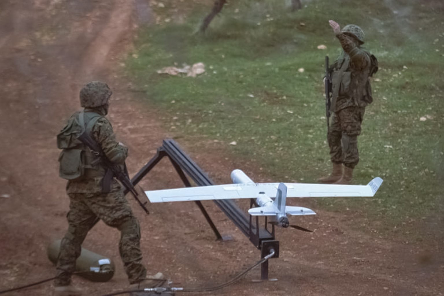 لماذا كل هذا الجدل بشأن نزع سلاح حزب الله؟