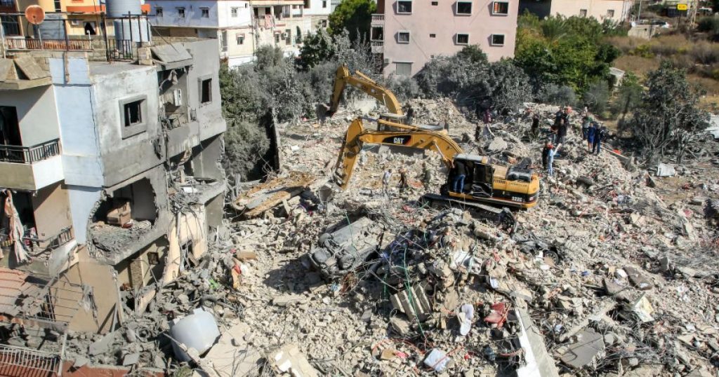 معجزة في جنوب لبنان.. نجاة طفل بقي 14 ساعة تحت الأنقاض