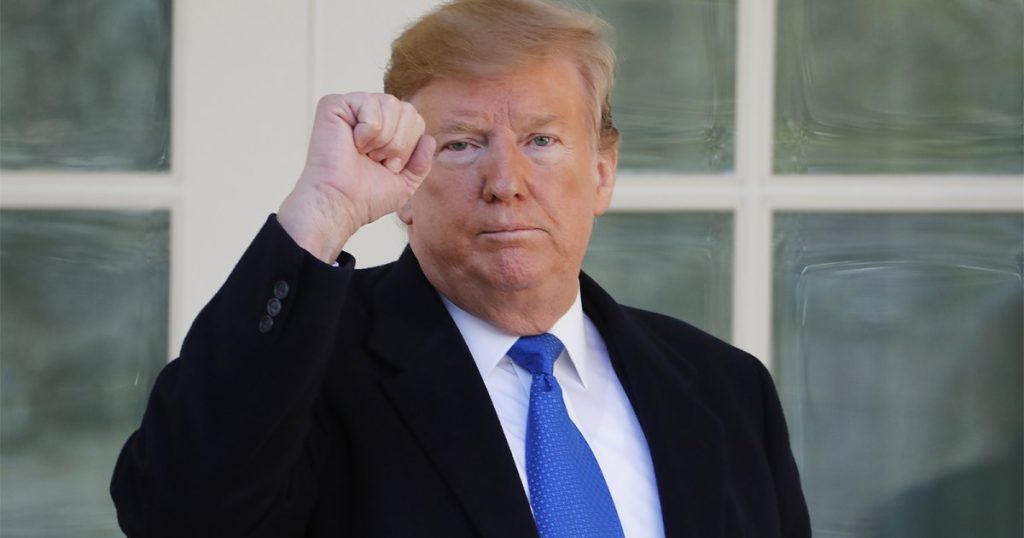 كيف تربك قوة الدولار الأميركي اقتصادات العالم؟