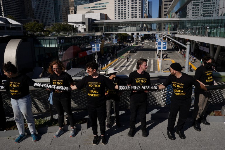 Local activists and tech workers protest against Google and Amazon's Project Nimbus contract with the Israeli military and government, outside the Google Cloud Next Conference in San Francisco, California, U.S. August 29, 2023. REUTERS/Loren Elliott