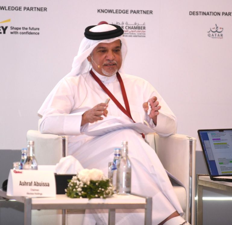 محمد العبيدلي: قطر استطاعت تعزيز مكانتها كمركز تجاري عالمي رئيسي (الجزيرة)