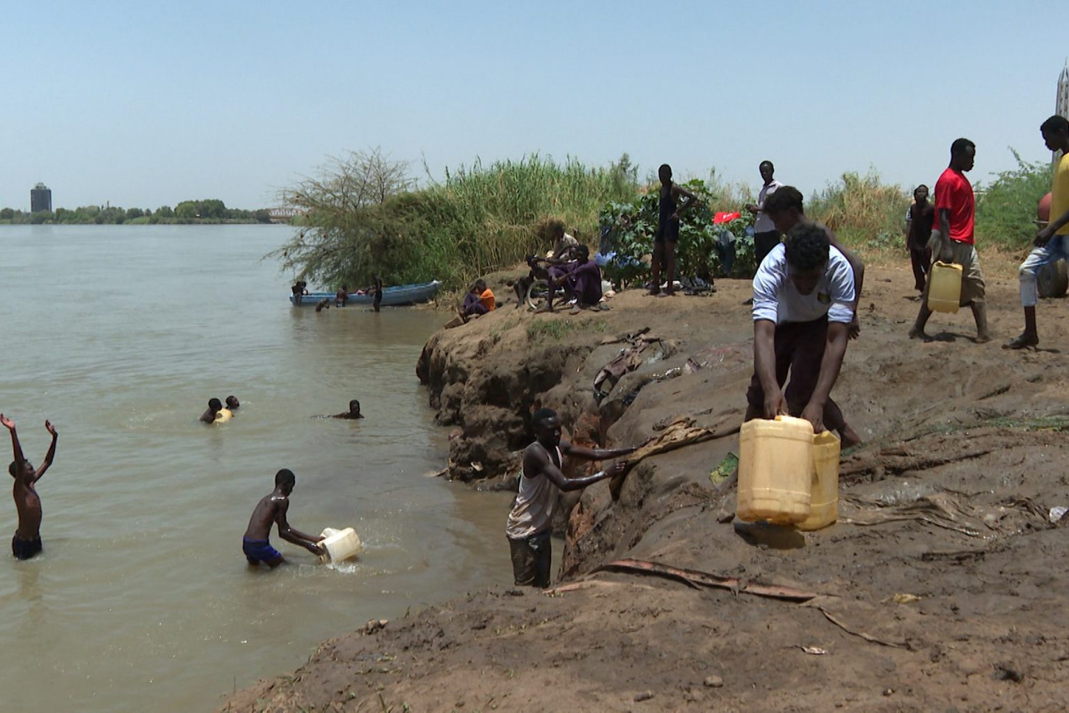 وزير صحة الخرطوم يكشف للجزيرة نت أسباب انتشار الكوليرا بالولاية