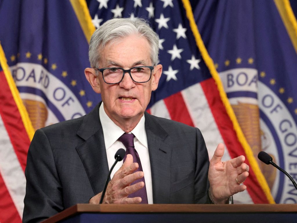 الاحتياطي الاتحادي يثبّت الفائدة الأميركية وسط مخاطر ارتفاع التضخم